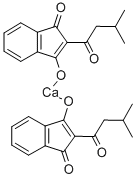 CAS 登录号：23710-76-1， 2-异戊酰基-1,3-茚满二酮钙盐