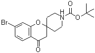 CAS#: 936648-38-3， 2-Methyl-2-propanyl 7-bromo-4-oxo-3,4-dihydro-1'H-spiro[chromene-2,4'-piperidine]-1'-carboxylate