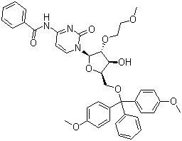 N-Benzoyl-5'-O-[bis(4-methoxyphenyl)phenylmethyl]-2'-O-(2-methoxyethyl)cytidine molecular structure (CAS 251647-49-1)
