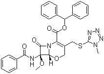 (6R,7R)-7-(Benzoylamino)-7-methoxy-3-[[(1-methyl-1H-tetrazol-5-yl)thio]methyl]-8-oxo-5-oxa-1-azabicyclo[4.2.0]oct-2-ene-2-carboxylic acid diphenylmethyl ester molecular structure (CAS 68402-81-3)