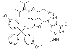 5'-O-[Bis(4-methoxyphenyl)phenylmethyl]-2'-deoxy-N-methylguanosine 3'-[2-cyanoethyl bis(1-methylethyl)phosphoramidite] molecular structure (CAS 808132-80-1)